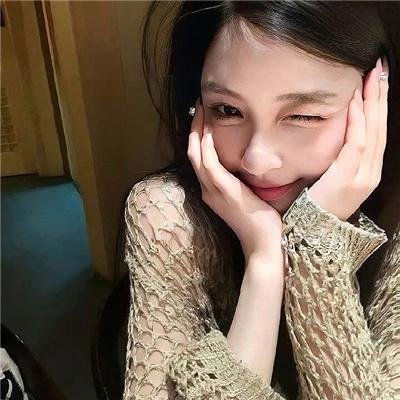 蓝眼圣诞老人